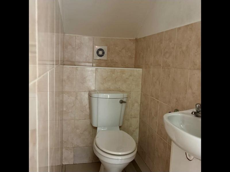 3 Bedroom Property for Sale in Langenhovenpark Free State
